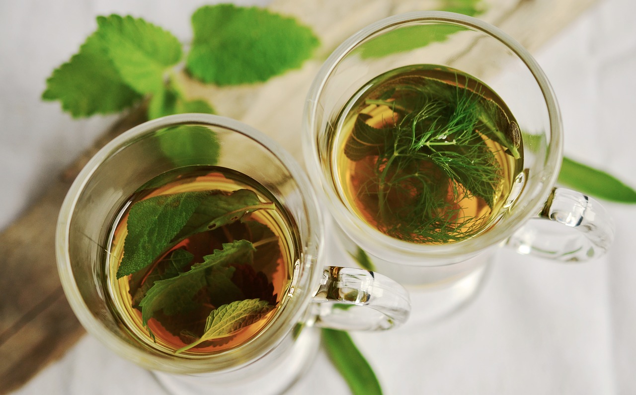 Herbaty ziołowe — sekret dobrego zdrowia?