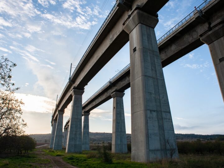 Budowa najdłuższego mostu w województwie podlaskim w ramach prac nad drogą ekspresową S61
