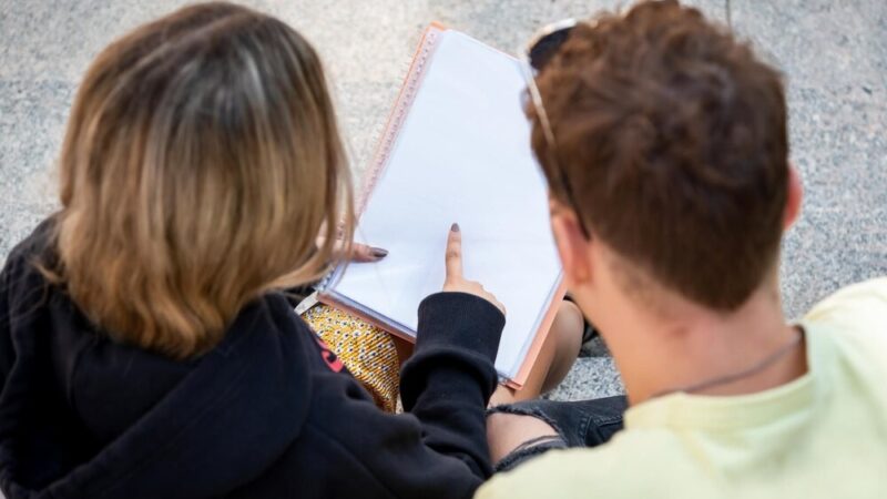 Nowoczesna strzelnica w ZSZ z BP w Piszu – edukacja w nowym wymiarze.