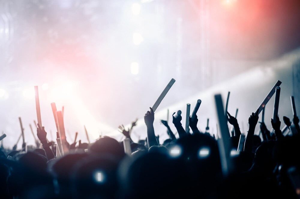 EDEIN: Muzyczna Gwiazda Hollywood na Koncercie 29 Sierpnia 2026